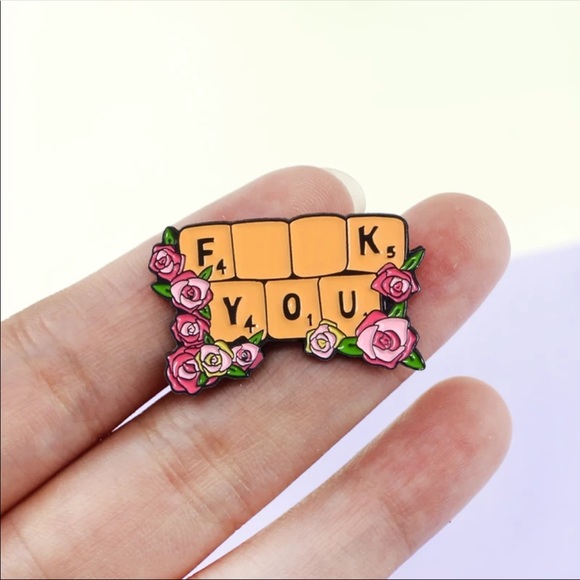 1 LEFT‼️ Funny Rude Large Scrabble Enamel Pin F*CK YOU - Picture 4 of 10
